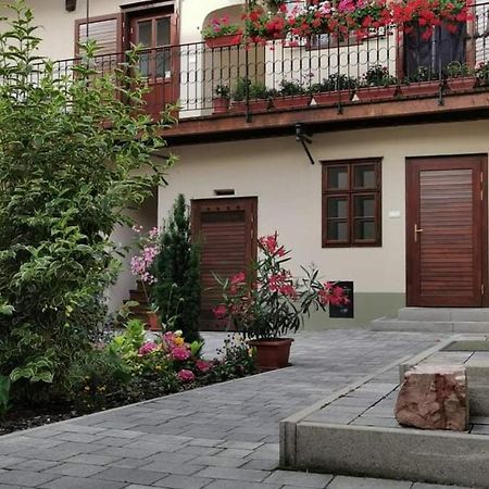 5Churches Apartment Gyor Exterior photo